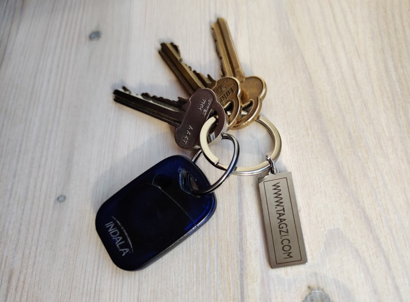 Add Taagzi code to your keys